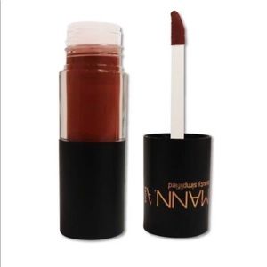 Manna Kadar Lip Whip